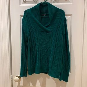 Cozy kelly green sweater